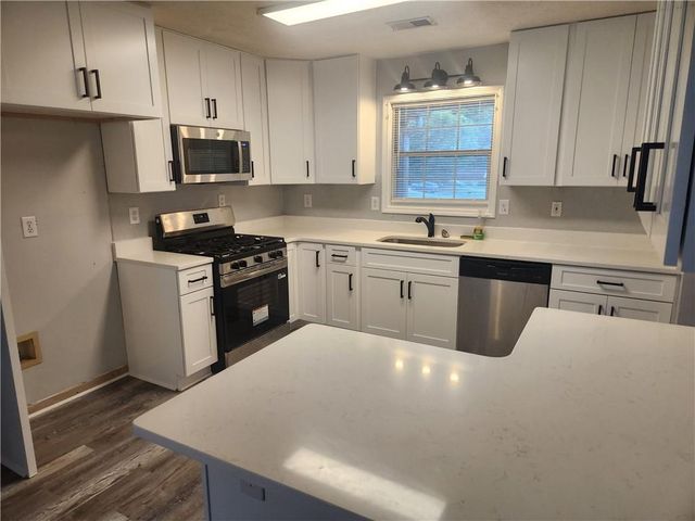 482 Grove Hill Drive, Stockbridge, GA 30281