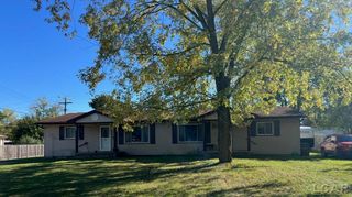 55 Longfellow Road, Whitmore Lake, MI 48189