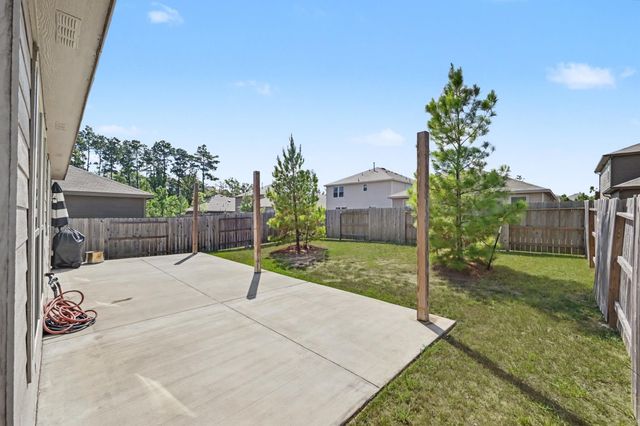 236 Seven Pines Drive, Willis, TX 77378