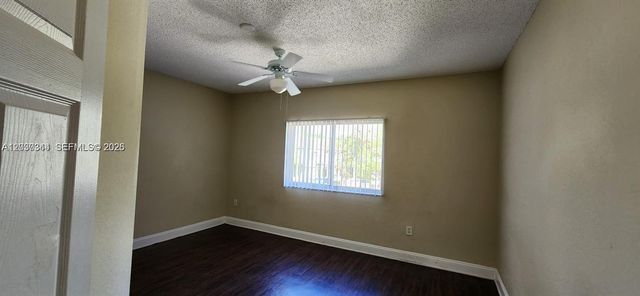 280 Crestwood Cir 204 + GARAGE, Royal Palm Beach, FL 33411