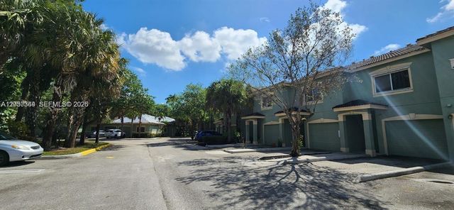 280 Crestwood Cir 204 + GARAGE, Royal Palm Beach, FL 33411