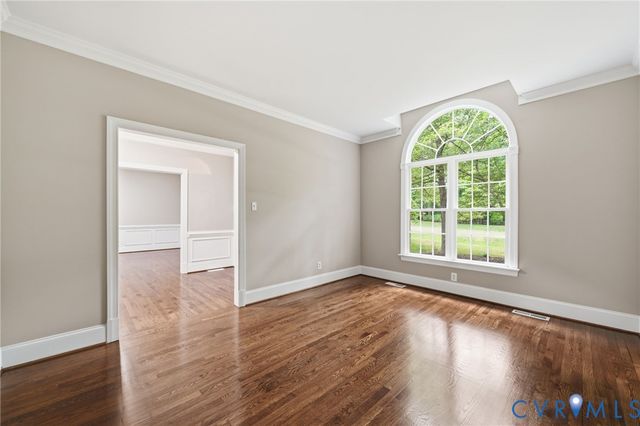 4537 Wellington Farms Dr, Chester, VA 23831