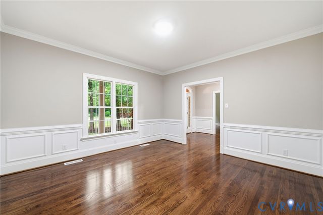 4537 Wellington Farms Dr, Chester, VA 23831