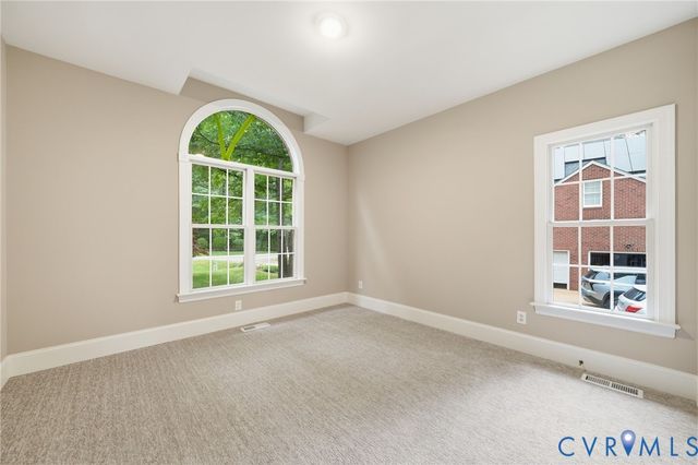 4537 Wellington Farms Dr, Chester, VA 23831
