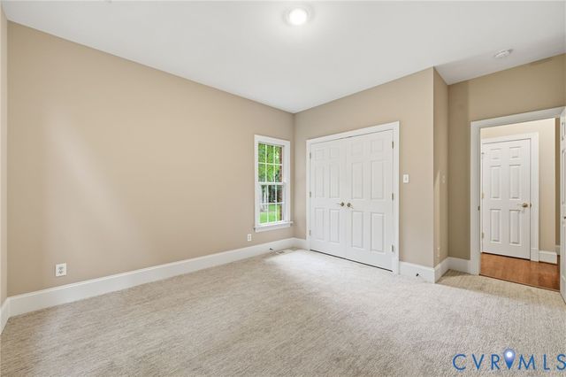 4537 Wellington Farms Dr, Chester, VA 23831