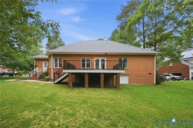 4537 Wellington Farms Dr, Chester, VA 23831