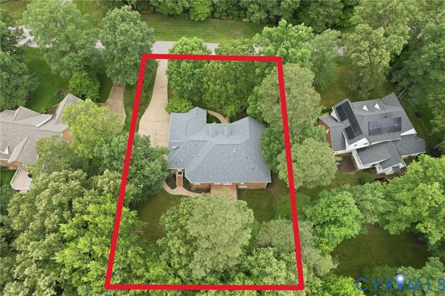 4537 Wellington Farms Dr, Chester, VA 23831