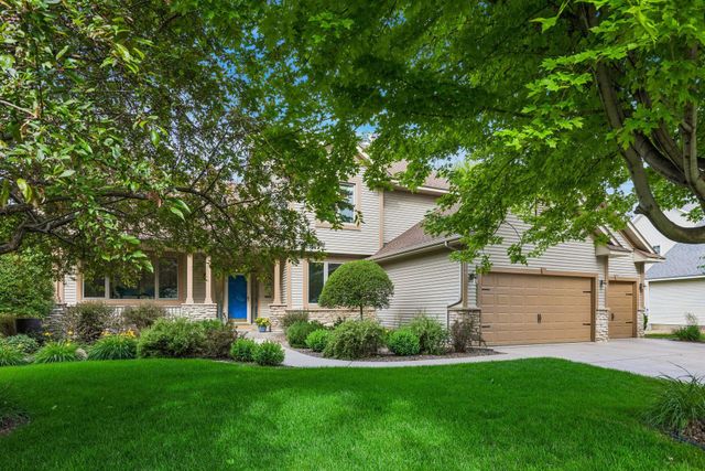 1584 Windsor Lane, Shakopee, MN 55379
