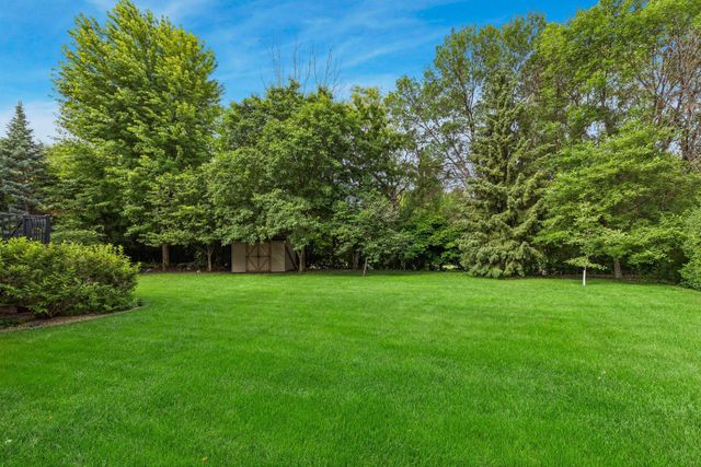 1584 Windsor Lane, Shakopee, MN 55379