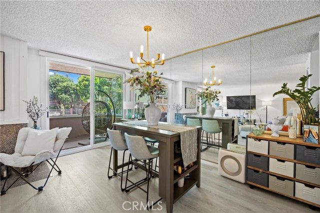 6315 Green Valley 100, Culver City, CA 90230