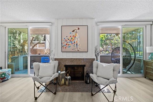 6315 Green Valley 100, Culver City, CA 90230