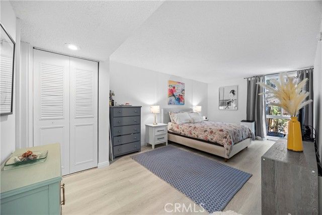 6315 Green Valley 100, Culver City, CA 90230