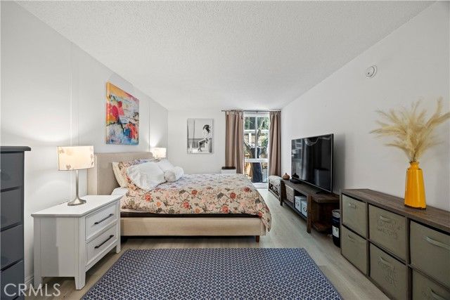 6315 Green Valley 100, Culver City, CA 90230