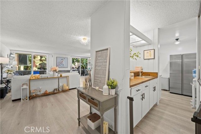 6315 Green Valley 100, Culver City, CA 90230