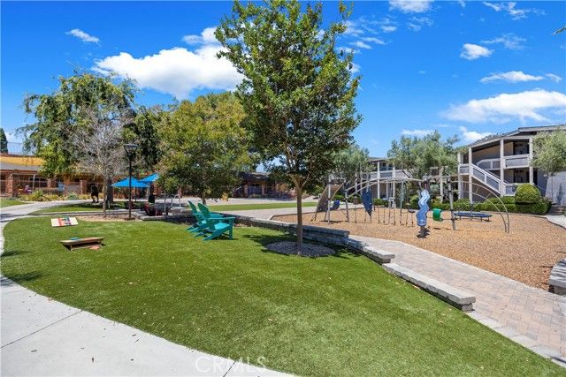 6315 Green Valley 100, Culver City, CA 90230