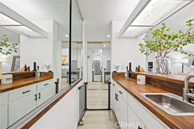 6315 Green Valley 100, Culver City, CA 90230