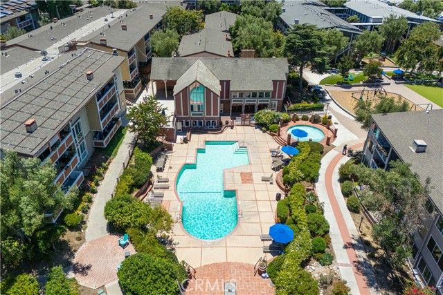 6315 Green Valley 100, Culver City, CA 90230