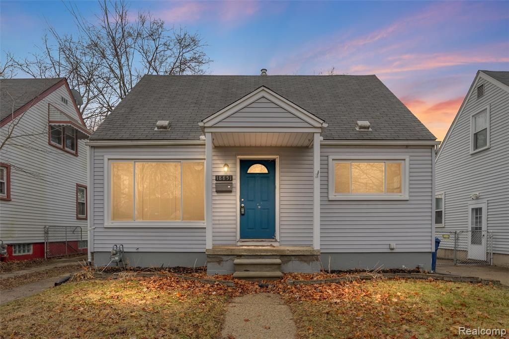 18851 Poinciana, Redford, MI 48240