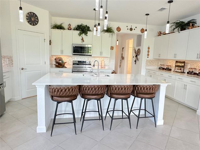 8608 SAINT KITTS CIRCLE, Englewood, FL 34224