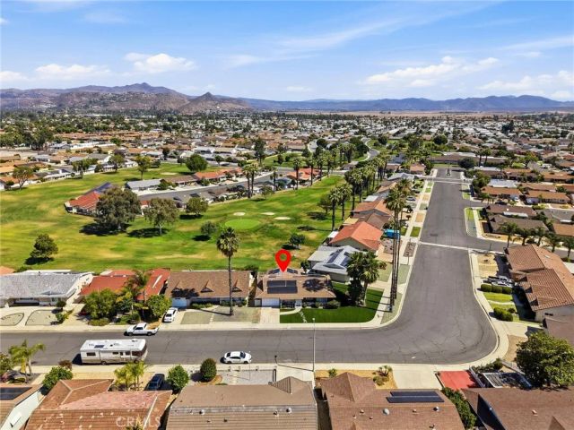 1381 Amberwood, Hemet, CA 92543