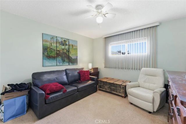 1381 Amberwood, Hemet, CA 92543