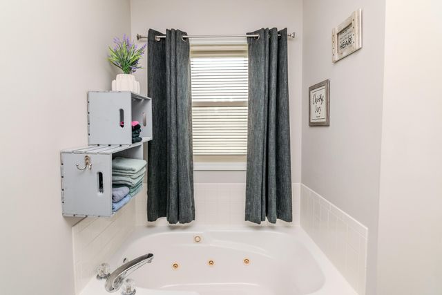 107 Hibiscus Lane, Winchester, KY 40391