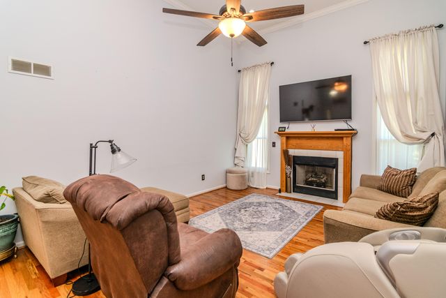 107 Hibiscus Lane, Winchester, KY 40391
