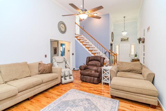107 Hibiscus Lane, Winchester, KY 40391