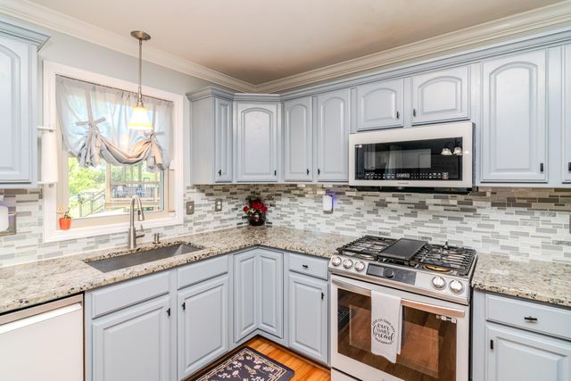 107 Hibiscus Lane, Winchester, KY 40391