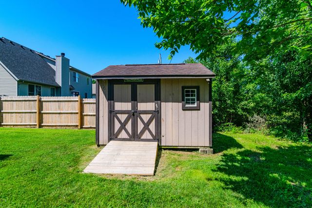 107 Hibiscus Lane, Winchester, KY 40391