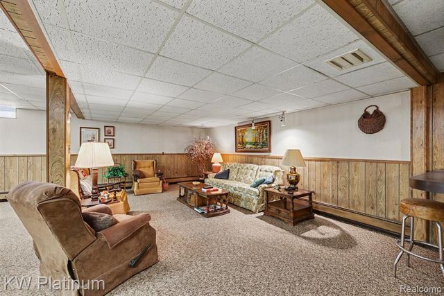 9474 Bartel Road, Columbus, MI 48063