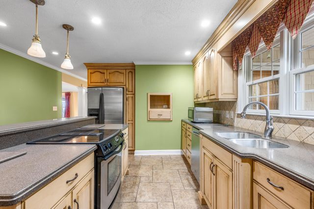1578 Old Ringgold Road, Rocky Face, GA 30740