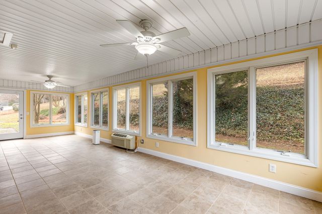 1578 Old Ringgold Road, Rocky Face, GA 30740