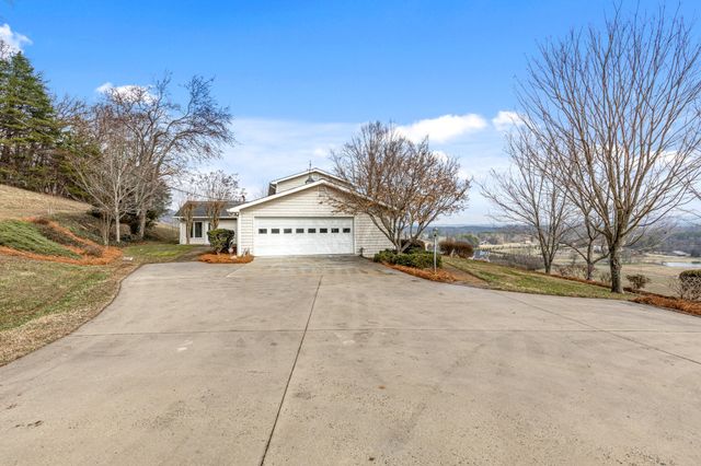 1578 Old Ringgold Road, Rocky Face, GA 30740