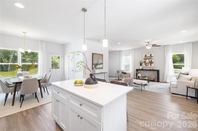 5514 Anderson Road, Charlotte, NC 28269