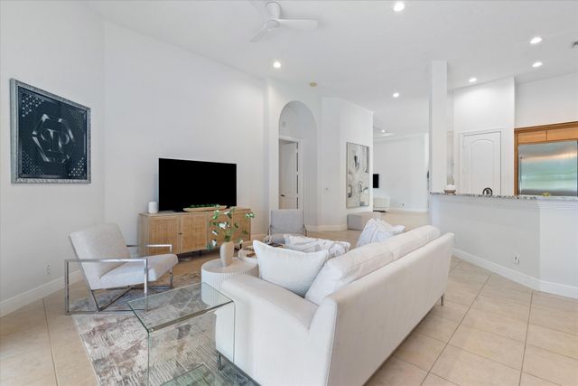 15873 Double Eagle Trail, Delray Beach, FL 33446