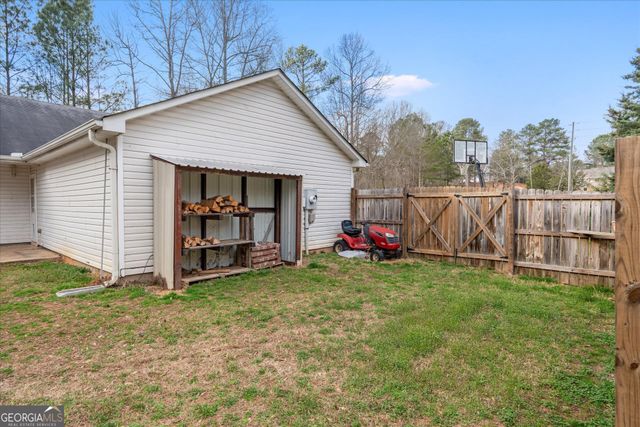 1041 Wagers Mill Road, Newnan, GA 30263