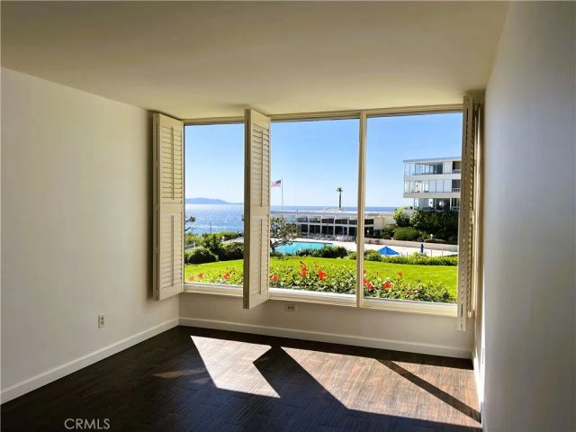 32759 Seagate Drive 108, Rancho Palos Verdes, CA 90275