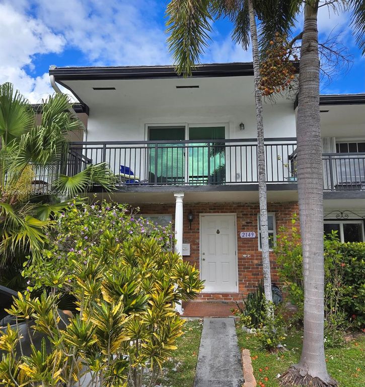 2149 NE 122nd St 2149, North Miami, FL 33181