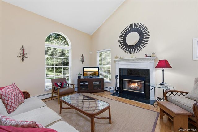 34 Waterhole Road, East Hampton, NY 11937