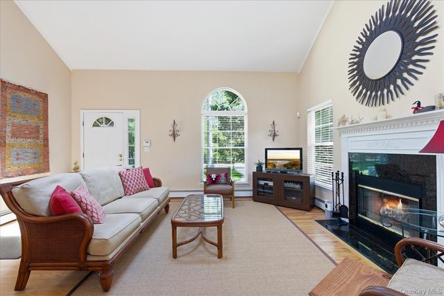 34 Waterhole Road, East Hampton, NY 11937