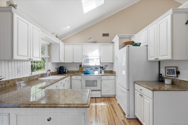 34 Waterhole Road, East Hampton, NY 11937