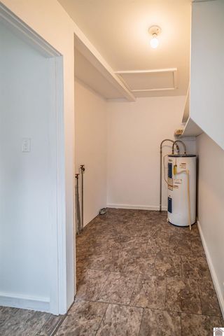 2317 S 28th St, Paducah, KY 42003