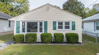 2317 S 28th St, Paducah, KY 42003