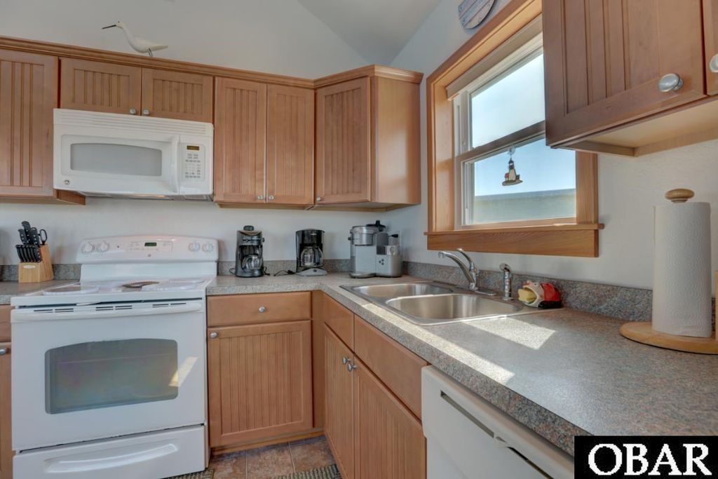 Image 6 of property listing at 50252 Freebooter Court Lot 190, Frisco, NC 27936