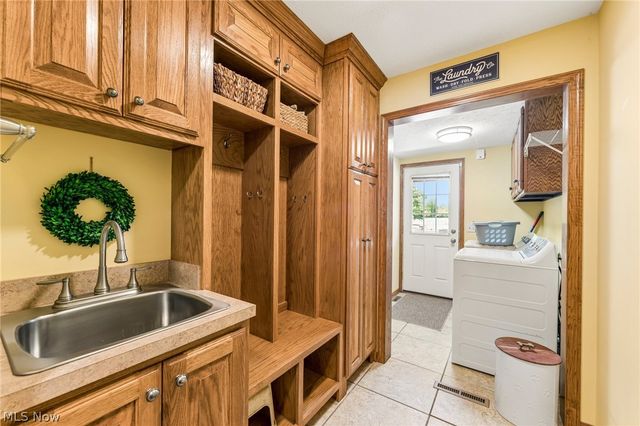 4022 Sunset Drive, Medina, OH 44256