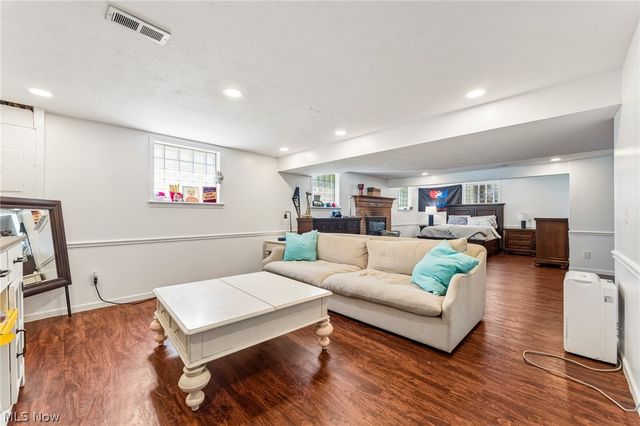 4022 Sunset Drive, Medina, OH 44256