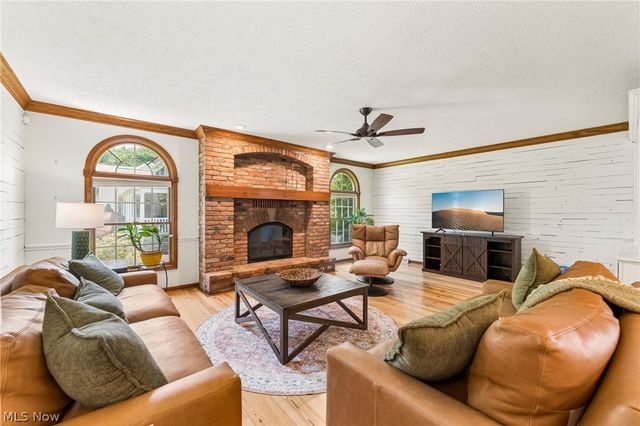 4022 Sunset Drive, Medina, OH 44256
