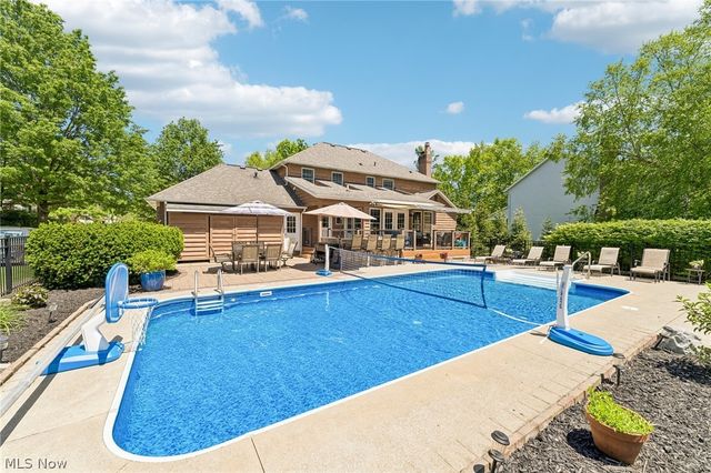 4022 Sunset Drive, Medina, OH 44256
