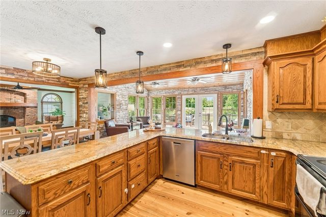 4022 Sunset Drive, Medina, OH 44256